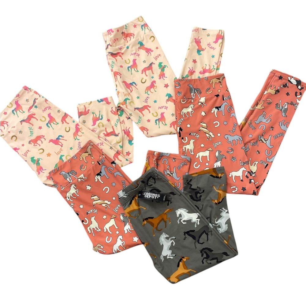 C32- Womens Set of 5 Horse leggings - Capri & Ankle Length
